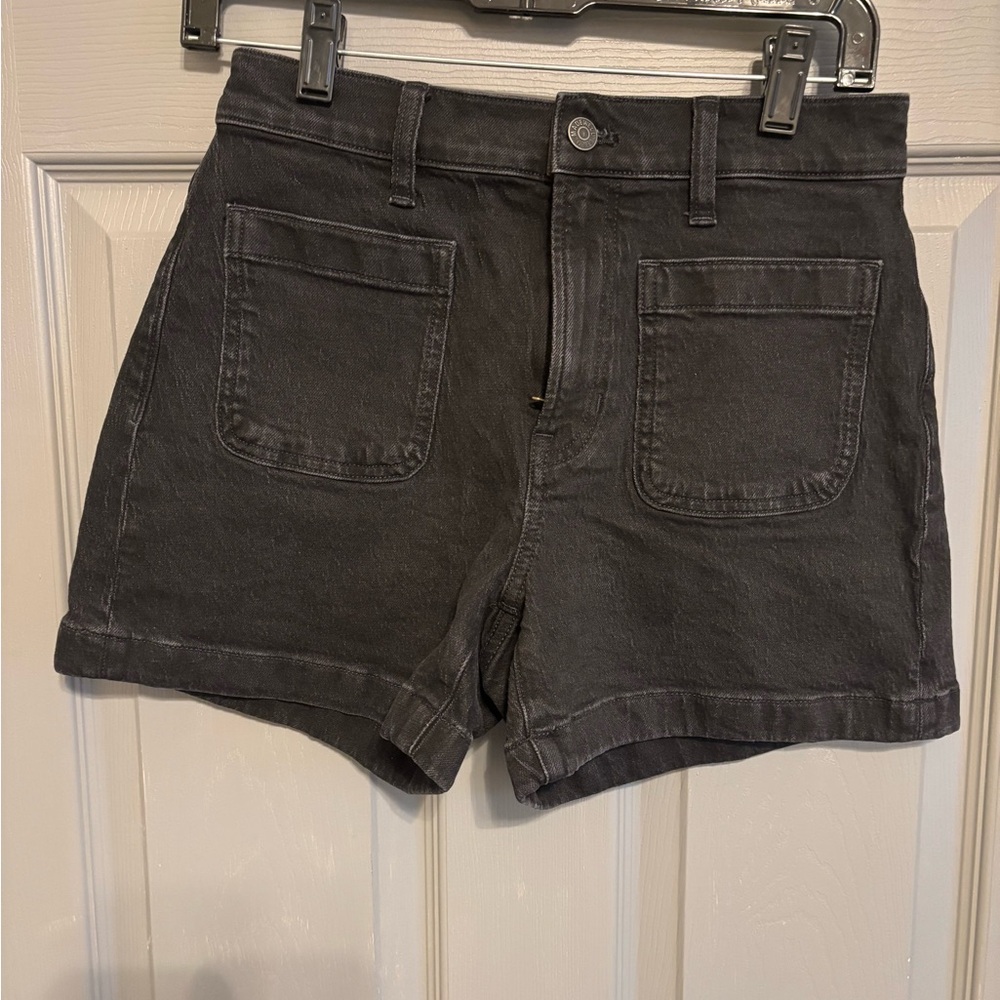 DONATING 8/31 Madewell patch pocket denim shorts sendhurst charcoal wash sz 26
